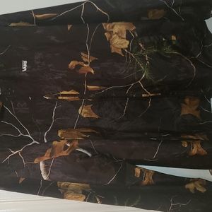 XL Brand New Real Tree Vans Edition Jacket
